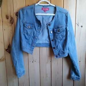 Cropped jeans jacket